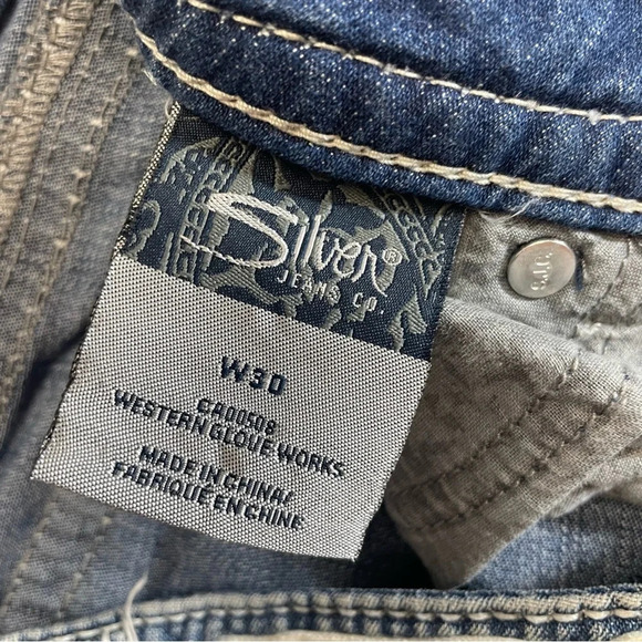 Silver jeans Suki capris women’s size 30 western stitched pockets - Picture 8 of 9